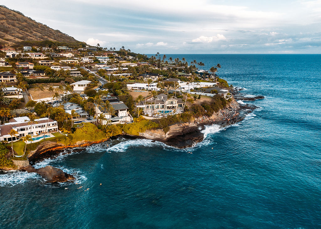Aerial view of real estate in Portlock neighborhood, Oahu, Hawaii